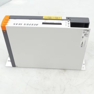 Variador de Frecuencia B&R ECMA-E11320RS ACOPOS AC de 2kW 400-480V de Aluminio para Automatización Industrial - Product Image 1
