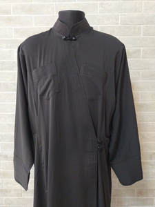 Traje de Graduación de Cuatro Estaciones Hecho a Mano con Bordado Dorado en Poliéster Mate para Sacerdote, Diácono y Obispo de la Iglesia Ortodoxa - Product Image 4