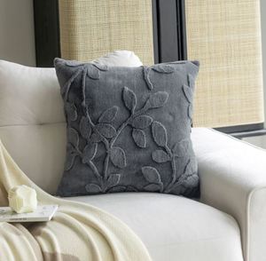 Plush Jacquard Pillow Cover, Solid Color <b>Pillowcase</b>, Eco-friendly Holiday Pattern Sofa Cushion Cover for Home and Hotel Use - Product Image 3