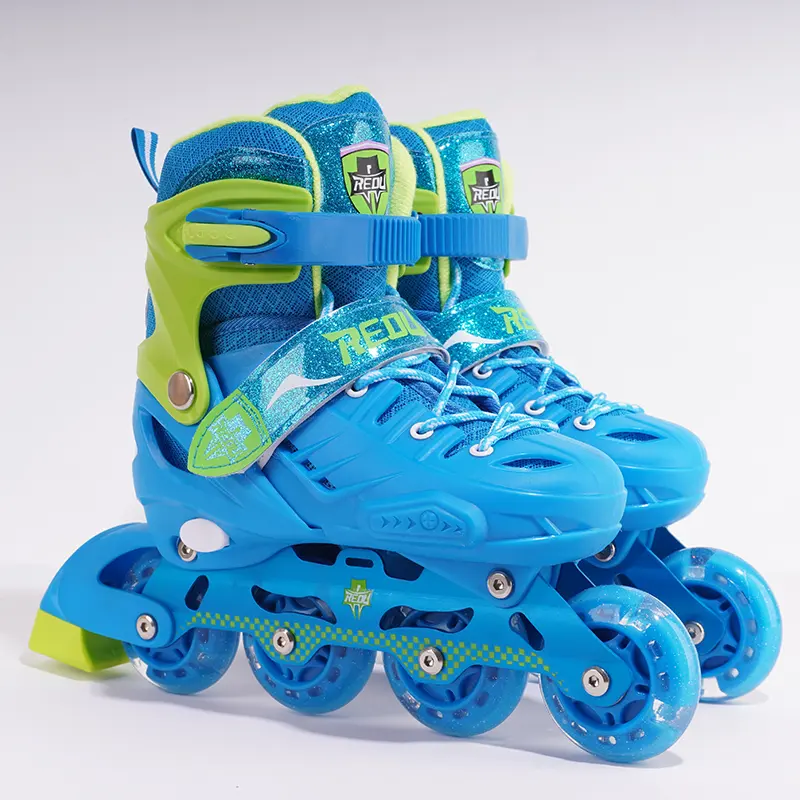 Venta caliente OEM profesional patines de ruedas de una fila patines en línea zapatos para niños 4 ruedas zapatos