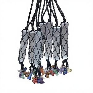 Pendentif tressé à la main en bandes de gypse naturel, porte-clés, boucle de sac, ornement suspendu pour <span class=keywords><strong>voiture</strong></span> en gravier, style transfrontalier Europe/Amérique - Product Image 1