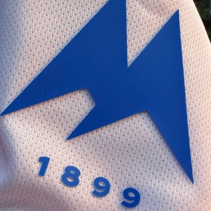 Durable Waterproof Thick Plate Heat Transfer <b>Labels</b> Matte Finish Geometric Pattern Silicone Logo for Tracksuit - Product Image 2
