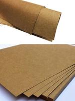 Feuilles de carton kraft du fabricant, vierges, recyclables, écologiques, 250 g/m², 300 g/m², 350 g/m², carton kraft brun personnalisable