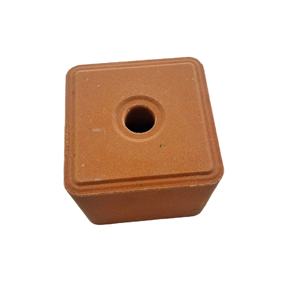 Blocco per leccare di sale minerale per mucche bovine completamente automatico attrezzature per allevamento di bestiame - Product Image 1