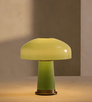 Lampe de table portable en verre vert
