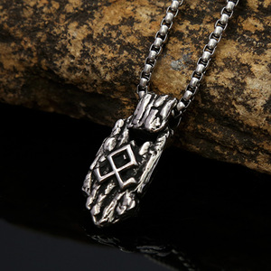 Yunnique – collier avec pendentif rune viking en acier inoxydable, design géométrique, bijoux pour hommes, chaîne de 60cm, accessoire de mode de Style rétro - Product Image 2