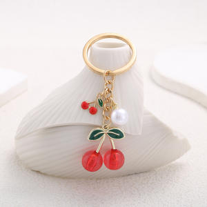 Vente en gros de porte-clés <span class=keywords><strong>cerise</strong></span> en métal émaillé et mignon pendentif <span class=keywords><strong>cerise</strong></span> transparent porte-clés portefeuille <span class=keywords><strong>cartable</strong></span> accessoires suspendus - Product Image 5