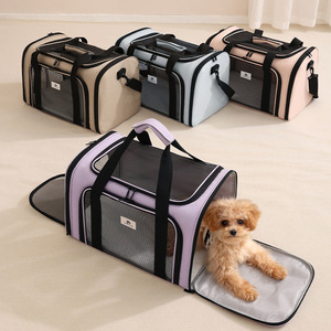 Bolsa de viaje para mascotas, bolso de hombro plegable de poliéster transpirable de gran capacidad para gatos y perros, color morado, azul, rosa, café - Product Image 3
