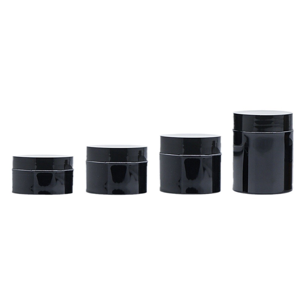 Pot noir avec couvercle en plastique noir