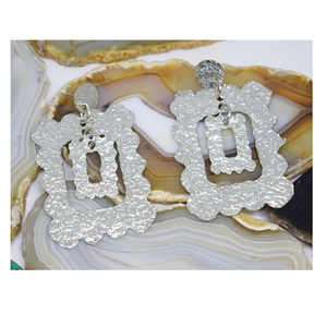 2025 européen Paris boucles d'oreilles bijoux rond velours noël nigérian bleu boucles d'oreilles en laiton perlé coloré boucles d'oreilles bijoux - Product Image 5