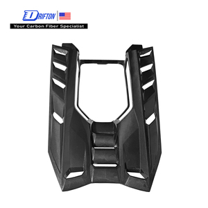 Couvercle de moteur arrière en carbone visible Revuelto pour Lamborghini Revuelto - Product Image 1