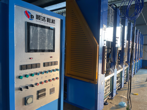 Machine de moulage par injection EVA monocolore Shunda, facile à utiliser, capacité de 200-300 paires/<span class=keywords><strong>heure</strong></span>, 380V, pour pantoufles/semelles/sandales/<span class=keywords><strong>crocs</strong></span> - Product Image 3