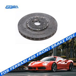 Sistema de Frenado OE 321910 Pastillas de Freno Delanteras y Traseras de Fibra de Carbono y Cerámica para Ferrari 488 - Product Image 2