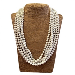 Collar de Bisutería Clásico Largo para Mujer, Hecho a Mano, Chapado en Oro, con Cuentas de Hueso y Múltiples Hilos, Ideal para Fiestas - Product Image 1