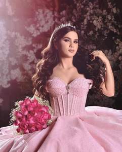 שמלות נשף ורודות נסיכותיות מדגם ML110 של מילי בריידל, שמלות קווינסניירה עם פאייטים בכתפיים, שמלת נשף סאטן עם שובל קפלה, מחשוף לב, למסיבות - Product Image 3