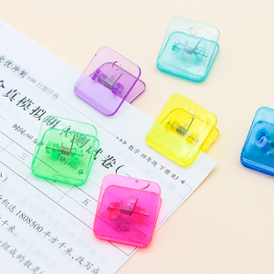 <span class=keywords><strong>Clips</strong></span> de reliure en plastique acrylique colorés avec impression de logo personnalisé, prêts à être expédiés, forme carrée, notes adhésives, clip adhésif d'angle - Product Image 3