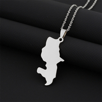 Collier ras du cou tendance avec pendentif carte de la Martinique en acier inoxydable pour femme et homme, couleur or et argent