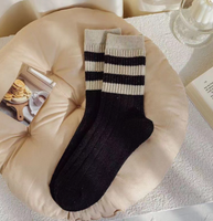 Vente en gros de chaussettes tricotées de service OEM décontractées drôles au design de mode pour femmes chaussettes de soutien en coton pour femmes acheter pour hommes