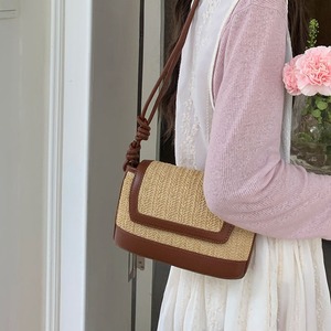 Woven Straw Shoulder Bag Brown Small <b>Square</b> Crossbody Bag Magnetic Buckle Portable Everyday Outfits Summer 2024 - Product Image 3