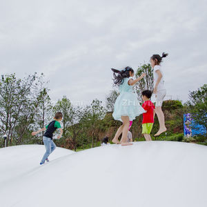Sistema Profesional de Nubes Elásticas para Niños y Familias que Brinda una Experiencia Sensorial Única de Caminar sobre las Nubes - Product Image 2