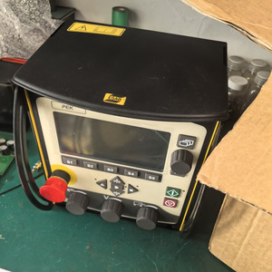 Controller per Saldatrice ESAB <span class=keywords><strong>PEK</strong></span> 0460504880 - Product Image 4