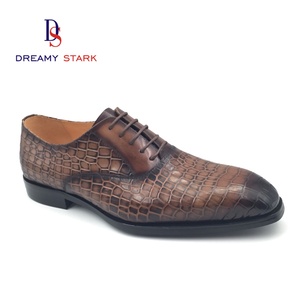 Chaussures habillées de luxe pour hommes en cuir véritable peintes à la main, à lacets, dégradé marron, pour l'automne et l'hiver, idéales pour le bureau - Product Image 1