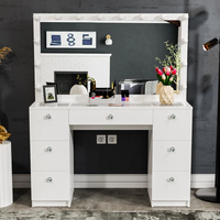 Nouveau design, table de maquillage de luxe avec plateau en verre, table de toilette moderne pour filles, coiffeuse en bois avec plateau en verre trempé et lumière LED