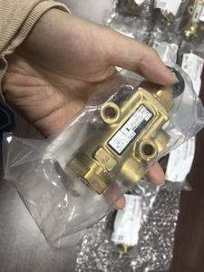 Poppet | Model SPGB/31733 | High-<b>Speed</b> 3-Way Solenoid for Automation & Pneumatics - Product Image 3