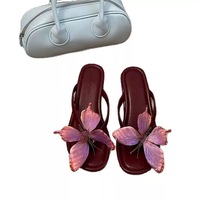 Fabricant personnalisé de luxe pour filles été talon compensé tongs chaussures bout rond orchidée fleur talon compensé sandales pour femmes