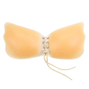 <span class=keywords><strong>Reggiseno</strong></span> Adesivo Riutilizzabile in Silicone <span class=keywords><strong>Senza</strong></span> <span class=keywords><strong>Spalline</strong></span> per Donna, Traspirante, Push-up, Effetto Lifting, Stile Sexy con Logo Adesivo - Product Image 3