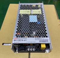 Fuente de Alimentación Conmutada Industrial MEANWELL MW UHP-1000-48 con Cargador Integrado de 48V 21A