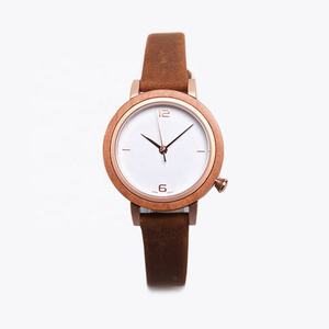 Montre en bois à mouvement à quartz japonais avec logo personnalisé montre-bracelet en cuir étanche pour hommes montre de luxe personnalisée en acier inoxydable - Product Image 1