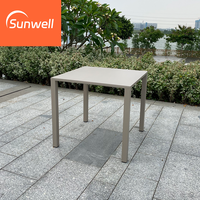Table à café de jardin moderne en aluminium pour l'extérieur, table à manger carrée, prix fabricant, vente en gros