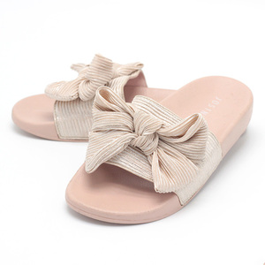 Bán Buôn OEM In Thiết Kế Hoa Bowknot Dép Đi Trong Nhà Cho Phụ Nữ, Phụ Nữ Dễ Thương Vải Slide Dép Biểu Tượng Tùy Chỉnh - Product Image 6