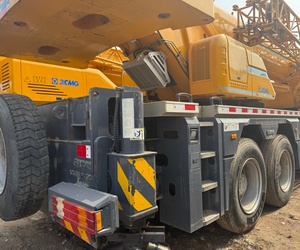 Grue tout-terrain XCm xct60L6 de 2020 avec grue SAC1300t STC800t6 STC800t5 STC1000c7 fabriquée en Chine - Product Image 5