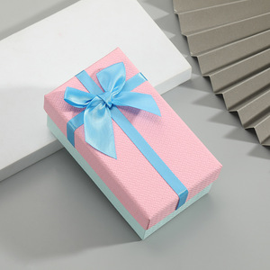 Boîte cadeau pour bijoux avec nœud, étui de rangement rigide avec couvercle et base pour boucles d'oreilles et colliers, boîte d'emballage pour bijoux de mariage - Product Image 4