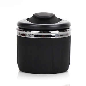 En gros Portable Durable <span class=keywords><strong>Lumineux</strong></span> ABS En Plastique Butt Seau De Voiture Cendrier Tasse <span class=keywords><strong>Logo</strong></span> Personnalisé et Élégant - Product Image 3