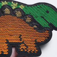 Patch brodé personnalisé dinosaure à sequins, applique animale de dessin animé, badge en feutre thermocollant ou à coudre pour vêtements d'enfants, sacs et chapeaux