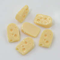 100 Pezzi Miniature in Resina a Forma di Formaggio, Cabochon Flatback Kawaii per Casa delle Bambole, Materiale Alimentare per Artigianato, Accessori per Scrapbook, Charm Fai da Te