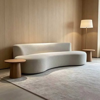 Canapé Chesterfield moderne Gorman à trois places, pour chambre à coucher, hôtel, villa, maison, canapé incurvé, canapé en peau de mouton blanc beige