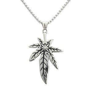 Collier avec pendentif en forme de feuille en acier inoxydable pour homme, design géométrique rétro punk, bijoux tendance - Product Image 5
