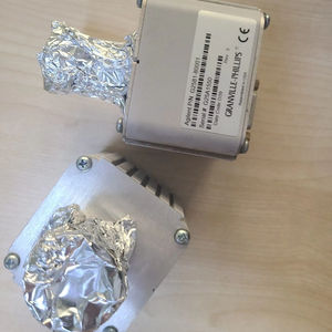 Voltmètre à vide microélectronique Agilent G258180001 En bon état d'occasion - Product Image 1