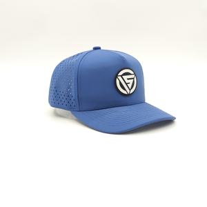 Gorras de Béisbol Unisex de Alta Calidad al por Mayor, Blancas, de Goma, Impermeables, de 5 Paneles, de Secado Rápido, con Cuerda, Personalizadas con Estampado de Leopardo - Product Image 3
