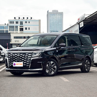 JAC Refine RF8, MPV de luxe haut de gamme, marque automobile chinoise de confiance pour les transport de cadres, les voyages en famille et les acheteurs internationaux