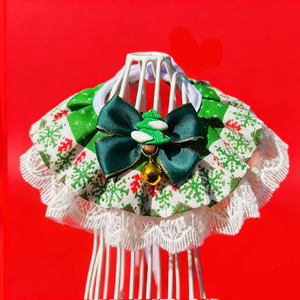 Pañuelo de Navidad para mascotas, bufanda cálida de felpa para gatos y perros, accesorio para festivales de invierno, patrón de cuadros de colores - Product Image 4