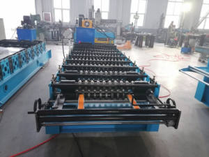 Máquina formadora de rollos de techo de metal Máquina formadora de rollos de panel de techo estilo Kirby - Product Image 4