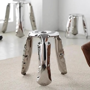 Vente en gros de <span class=keywords><strong>tabouret</strong></span> moderne chromé en métal en acier inoxydable 304 tabourets de bar créatifs de couleur originale - Product Image 1