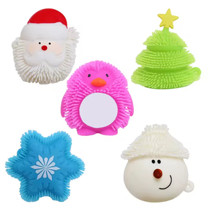 Jouet anti-stress en plastique souple en forme de visage de Père Noël pour enfants de 2 à 4 ans, unisexe - Product Image 4