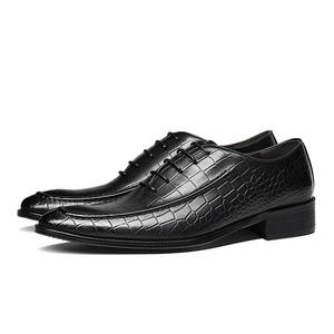 S0068X Nuevos Zapatos Oxford Ligeros de Otoño para Hombre, de Cuero Genuino, con Punta Cerrada, Sin Cordones, Formales, Bordados, para Novio - Product Image 1