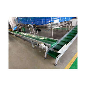 Máquina transportadora de banda de acero inoxidable para el transporte de gránulos de plástico en polvo - Product Image 3